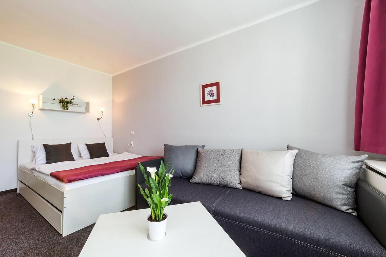 Hotel Racek Černá v Pošumaví Buitenkant foto
