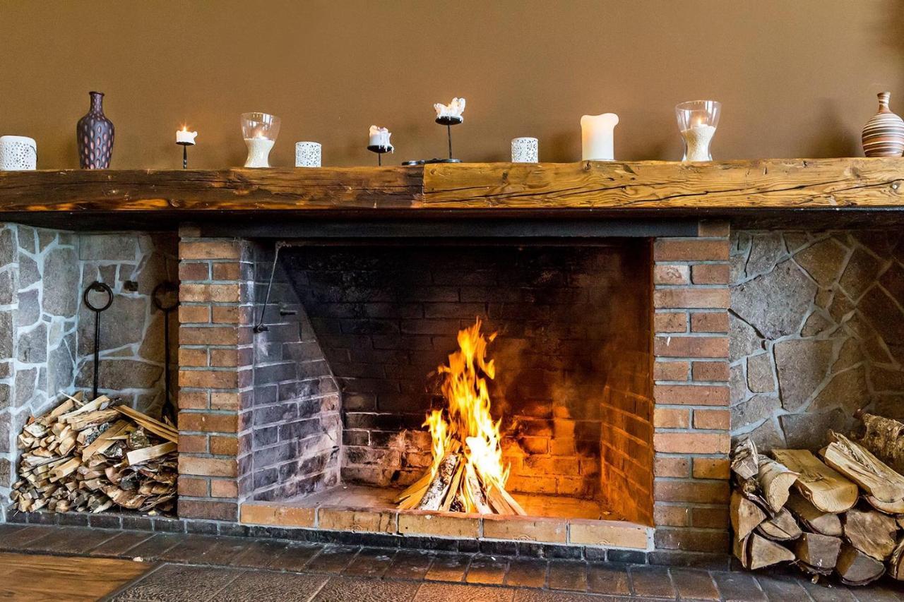 Hotel Racek Černá v Pošumaví Buitenkant foto